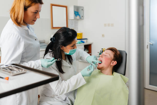 Best Emergency Tooth Extraction in Vergennes, VT